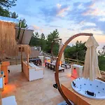 Unique Sea View *